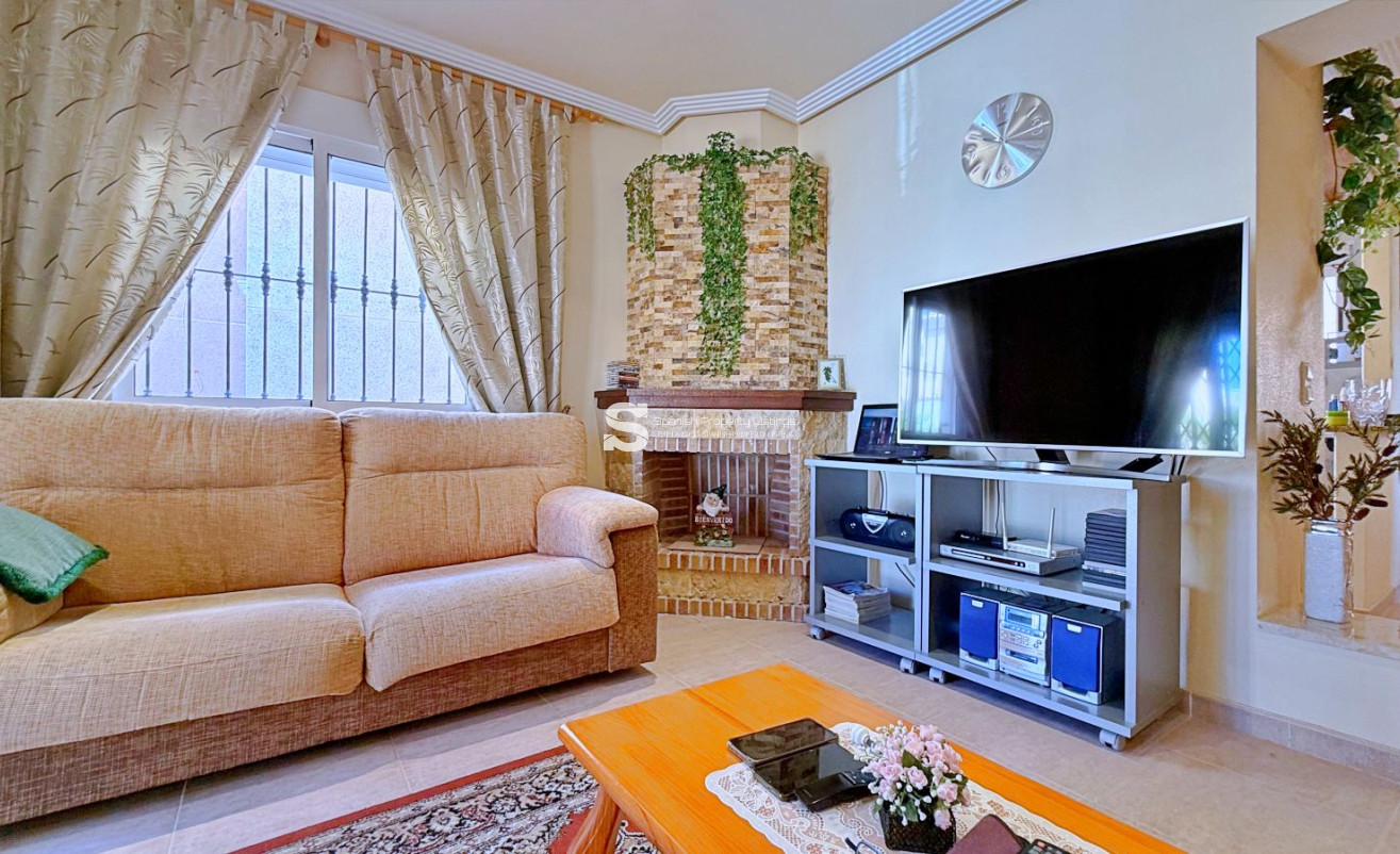 Resale - Villa - Orihuela - Orihuela Costa