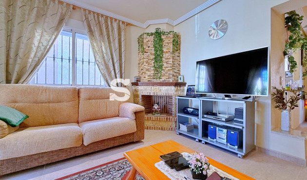 Resale - Villa - Orihuela - Orihuela Costa