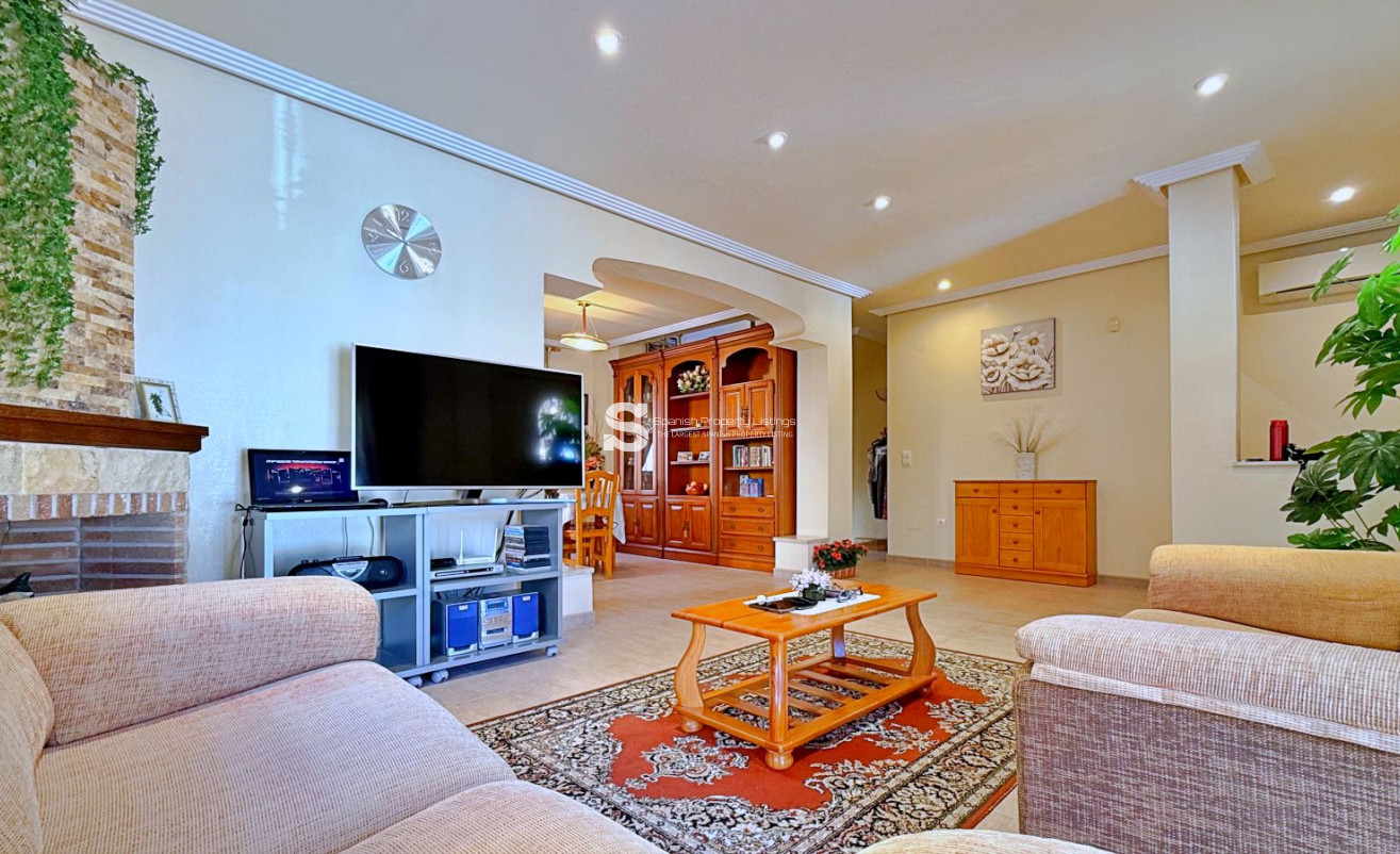 Resale - Villa - Orihuela - Orihuela Costa