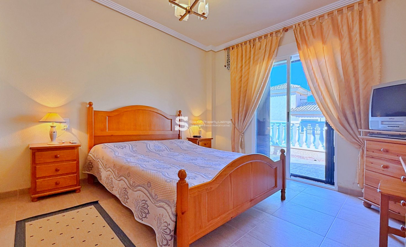 Resale - Villa - Orihuela - Orihuela Costa