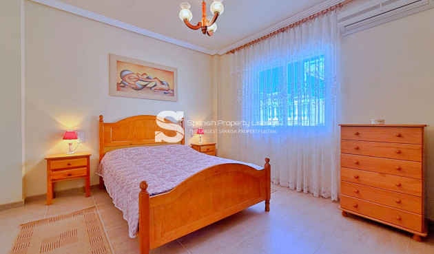 Resale - Villa - Orihuela - Orihuela Costa