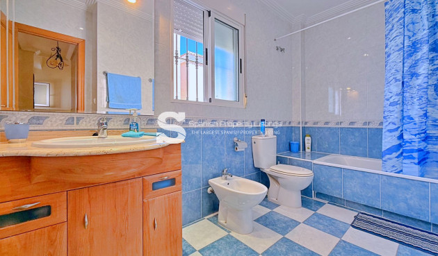 Resale - Villa - Orihuela - Orihuela Costa