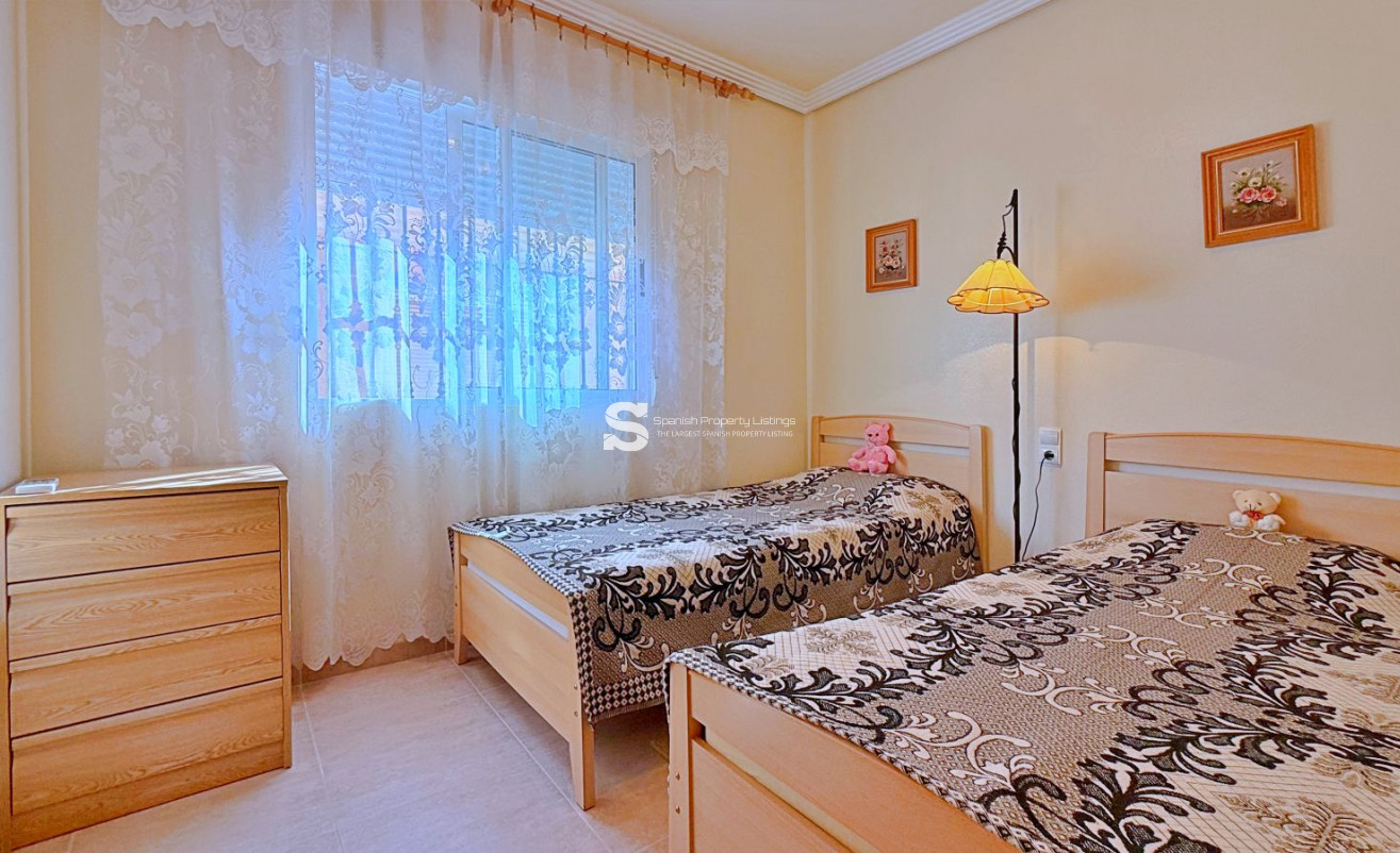 Resale - Villa - Orihuela - Orihuela Costa