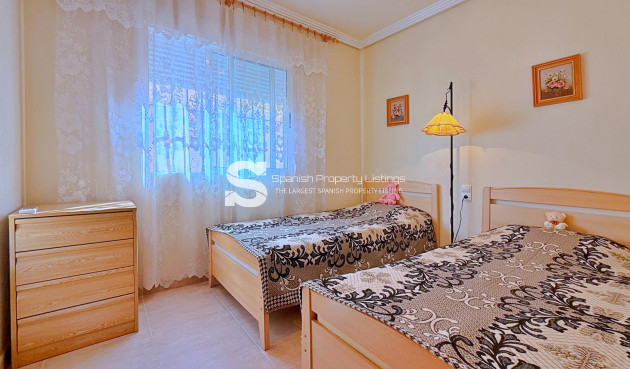 Resale - Villa - Orihuela - Orihuela Costa