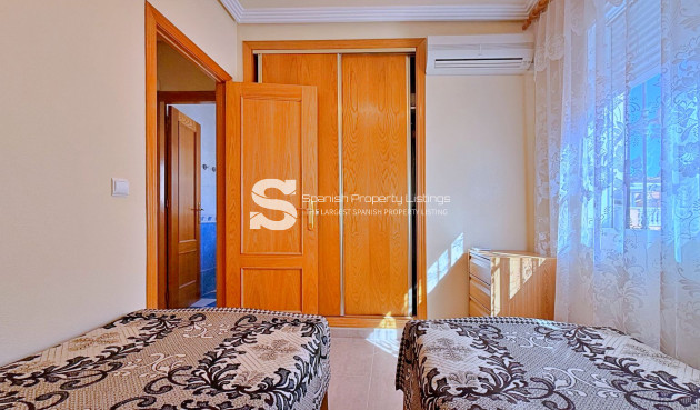 Resale - Villa - Orihuela - Orihuela Costa