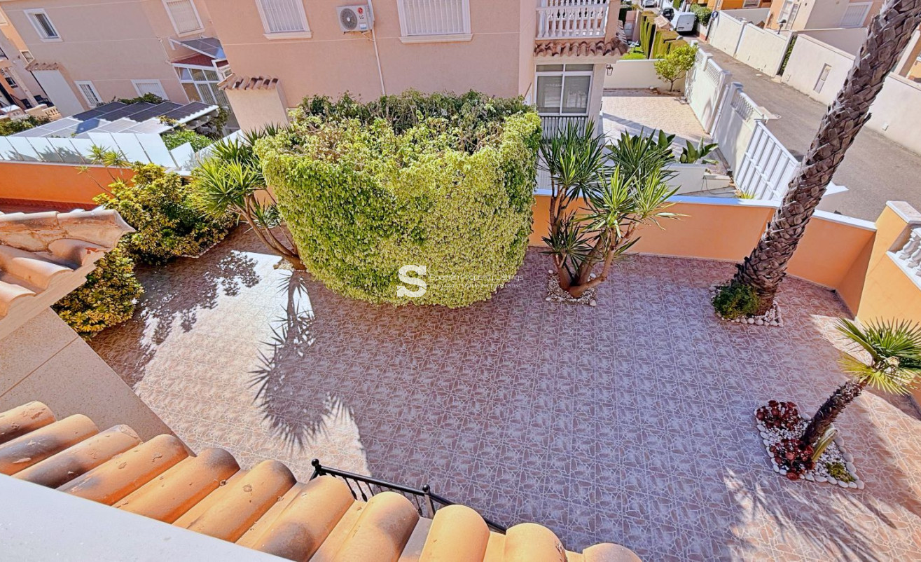 Resale - Villa - Orihuela - Orihuela Costa
