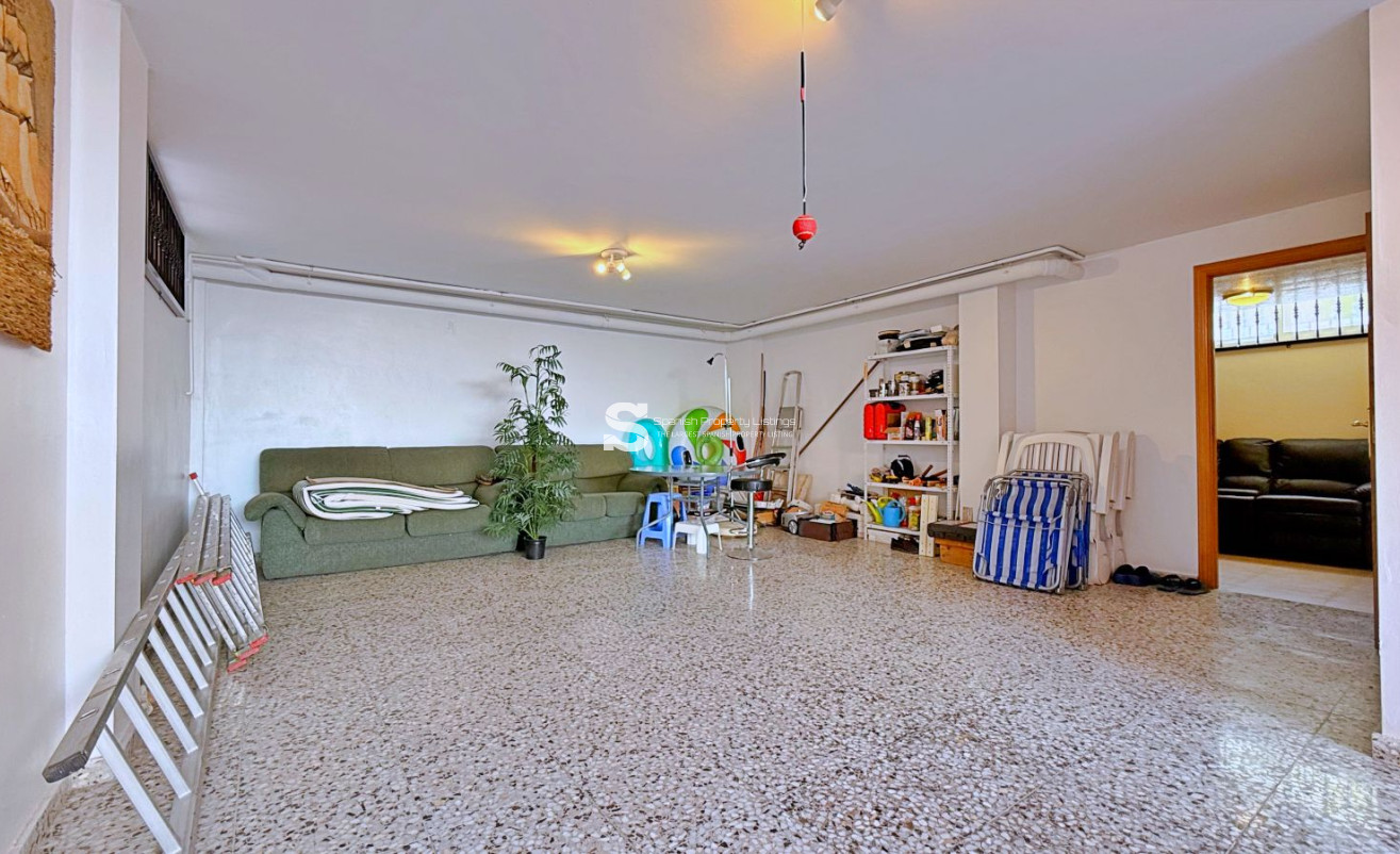 Resale - Villa - Orihuela - Orihuela Costa