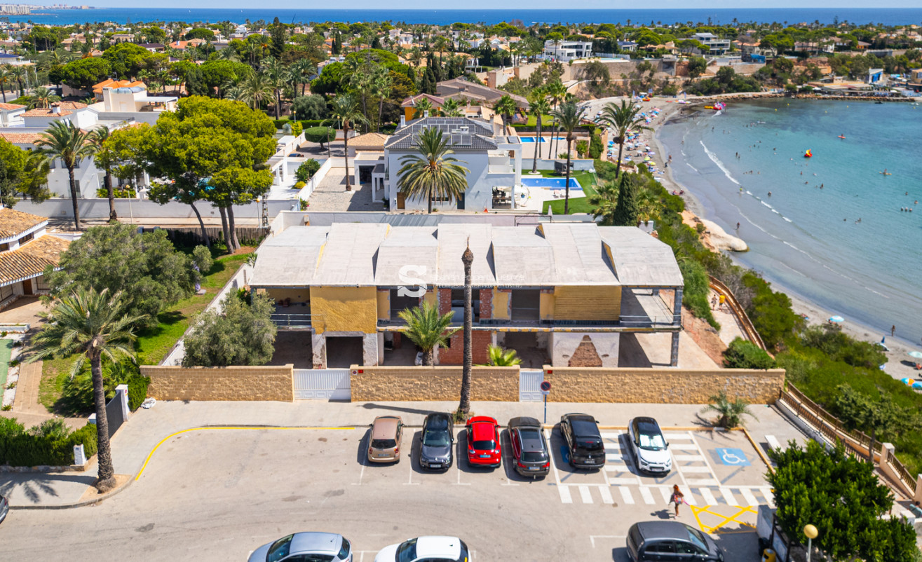 Revente - Villa - Orihuela Costa - Cabo Roig
