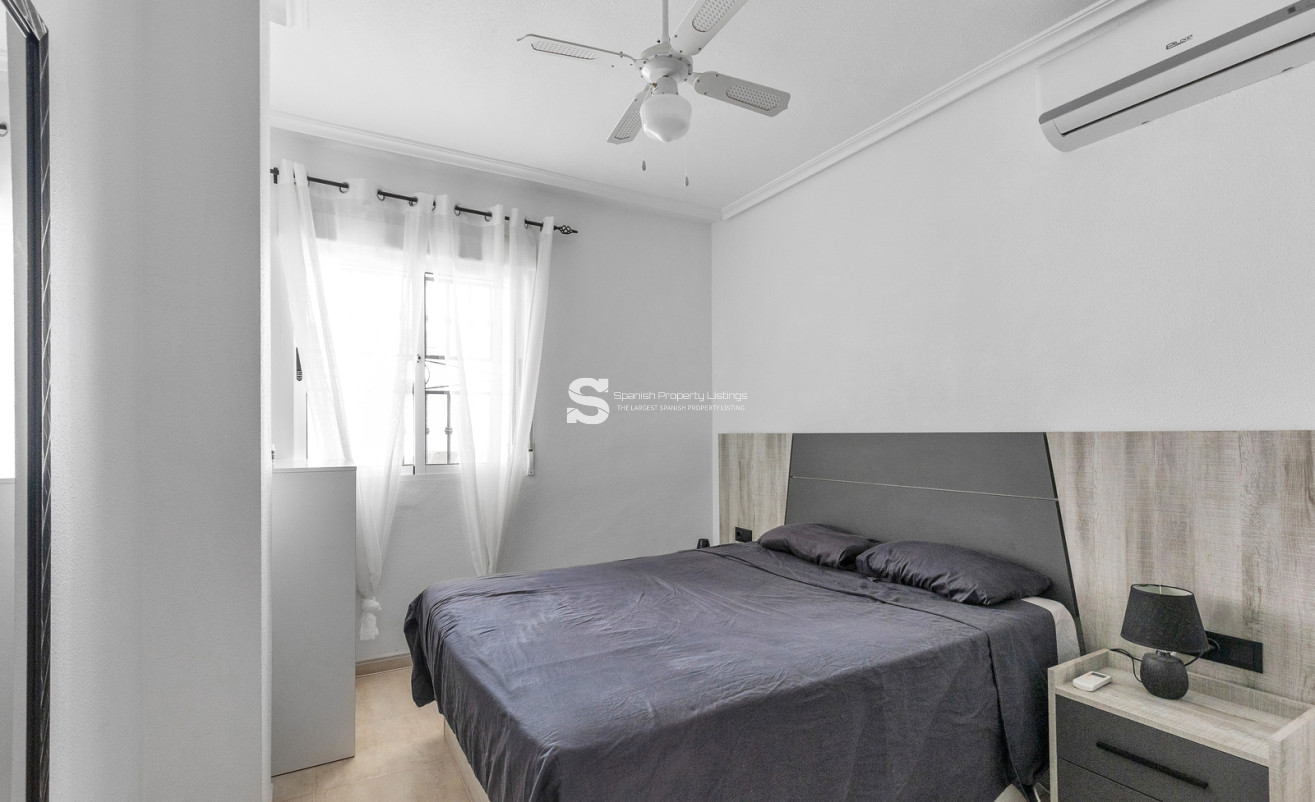 Resale - Apartment - Orihuela Costa - Los Altos