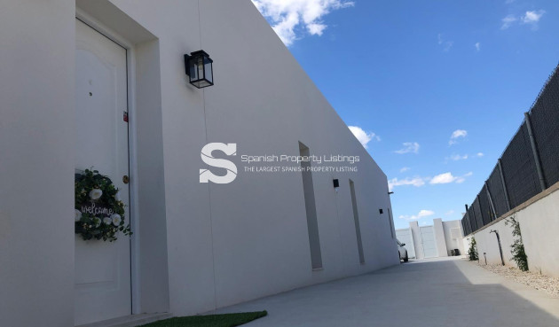 New Build - Villa - La Romana - Los Joveres