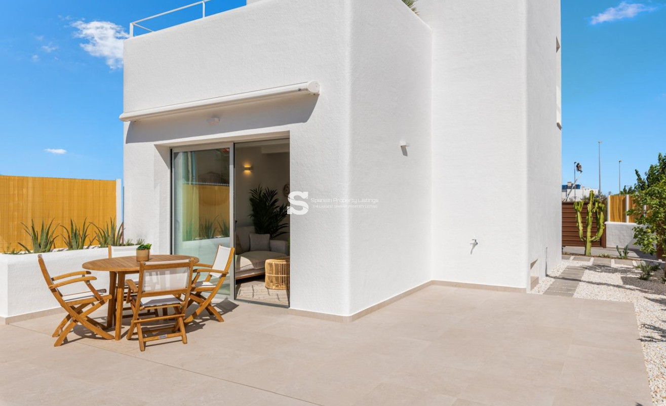 Obra nueva - Villa - Los Alcazares - Serena Golf