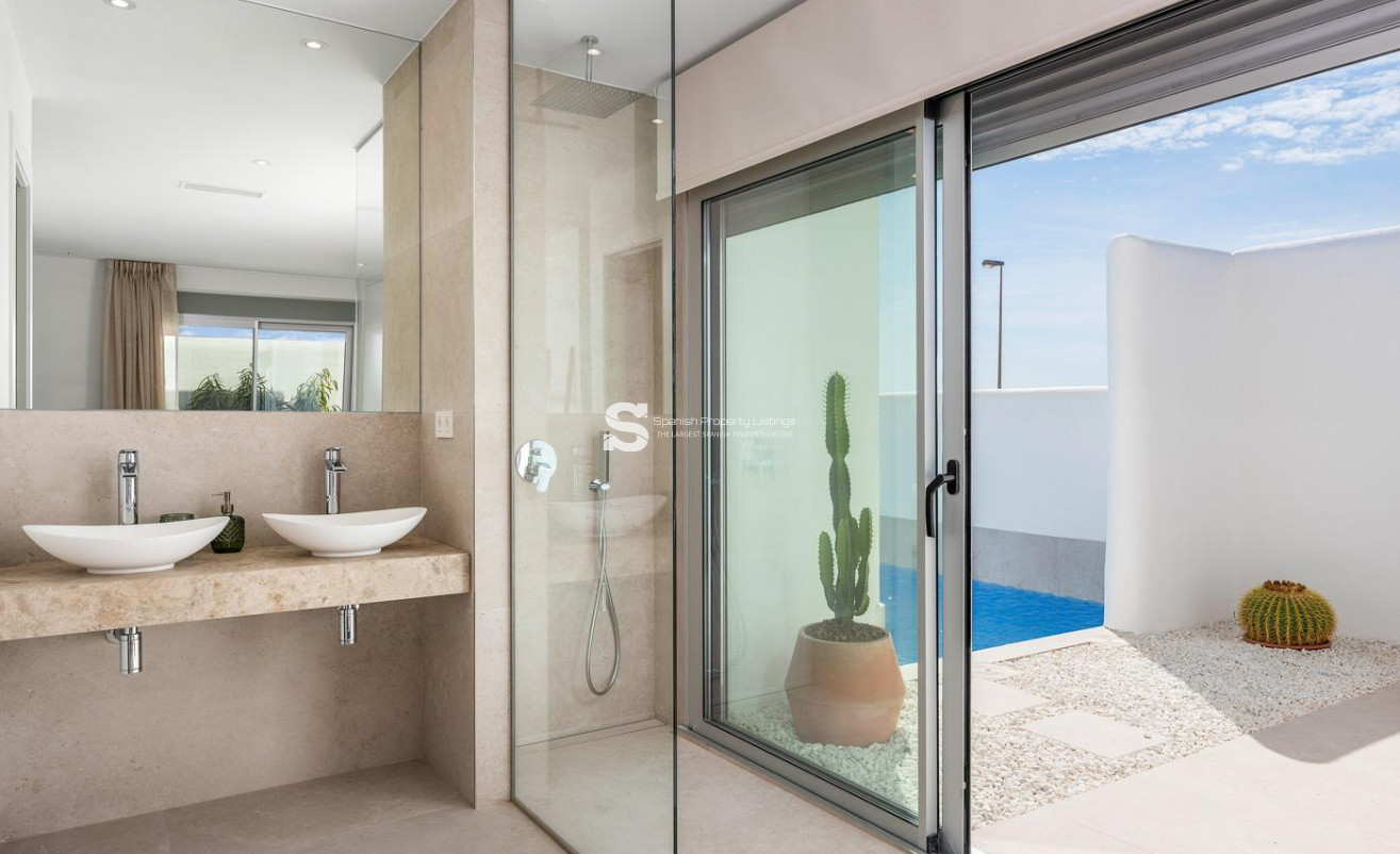 Obra nueva - Villa - Los Alcazares - Serena Golf