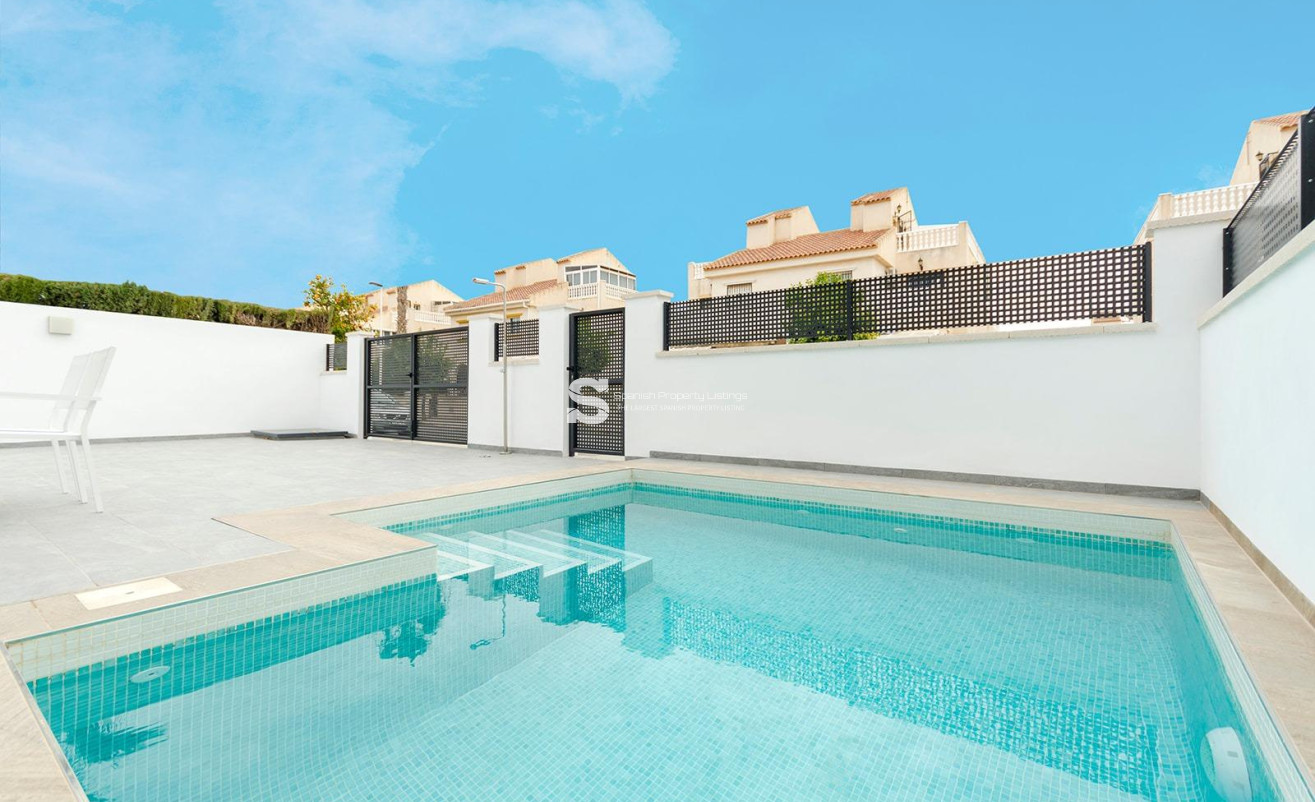 New Build - Villa - Torrevieja - Torretas