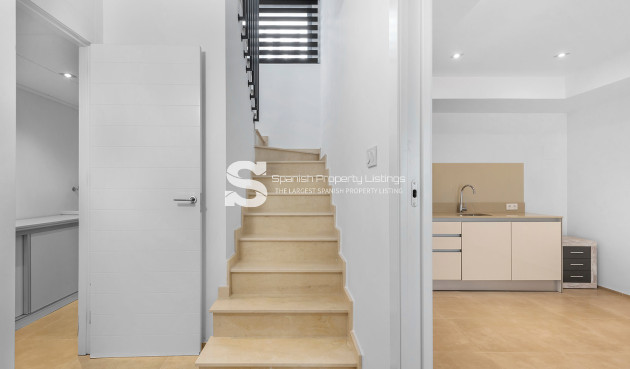 Resale - Villa - Orihuela Costa - La Zenia