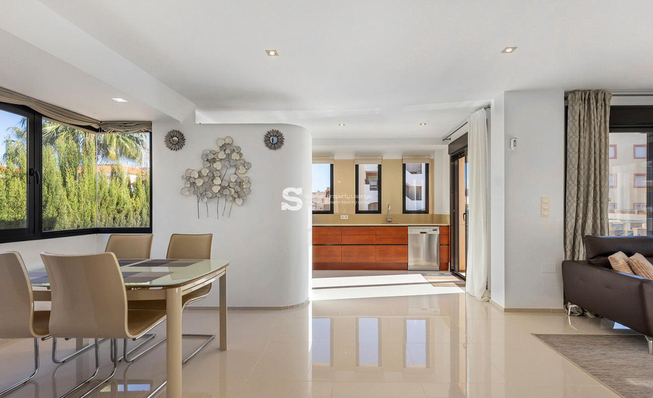 Resale - Villa - Orihuela Costa - La Zenia