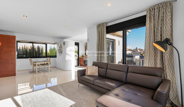 Resale - Villa - Orihuela Costa - La Zenia