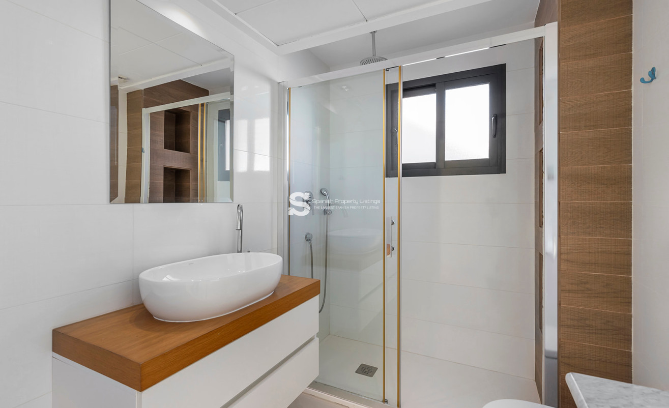 Resale - Villa - Orihuela Costa - La Zenia