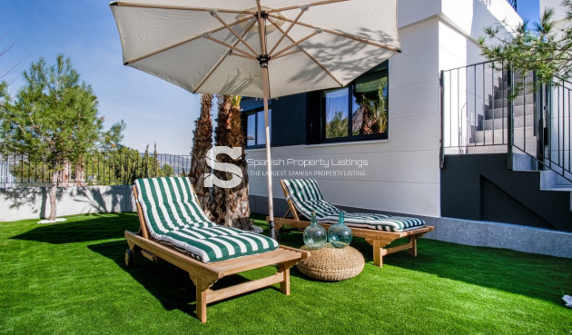 Obra nueva - Villa - Polop - Urbanizaciones