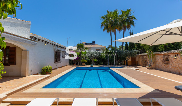 Resale - Villa - Orihuela Costa - Punta Prima