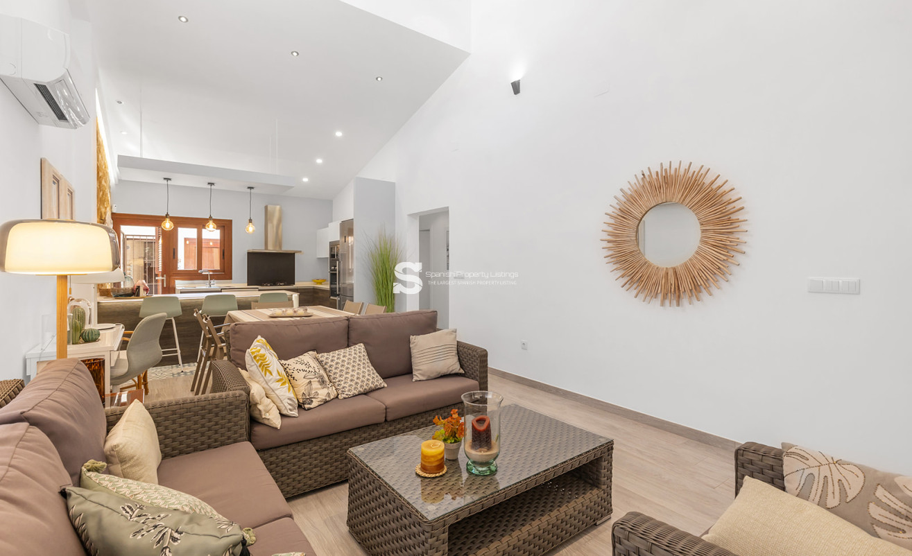 Resale - Villa - Orihuela Costa - Punta Prima