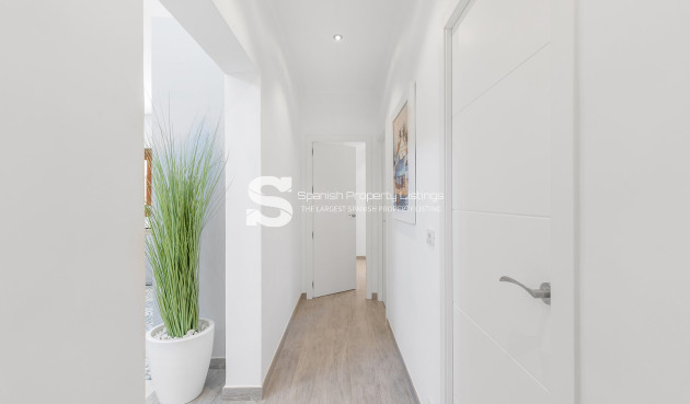 Resale - Villa - Orihuela Costa - Punta Prima