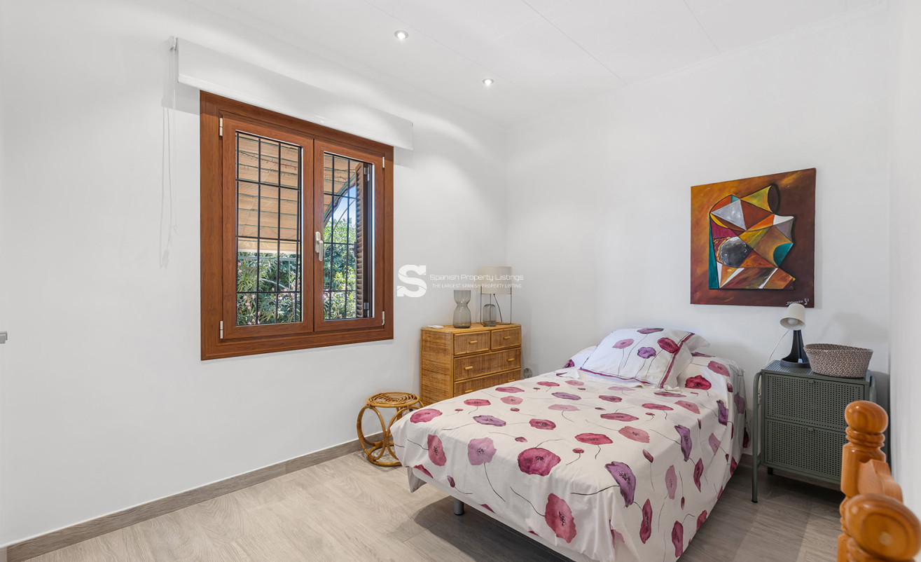 Resale - Villa - Orihuela Costa - Punta Prima