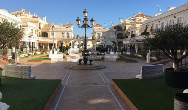 Obra nueva - Villa - Pilar de la Horadada