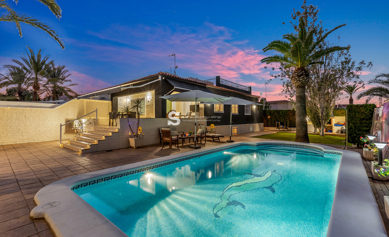 Resale - Villa - Torrevieja - Rocio del Mar