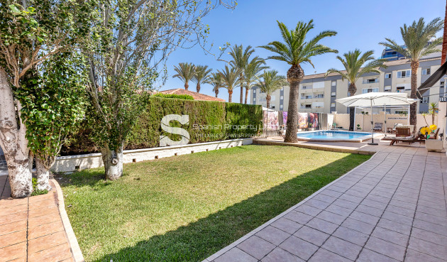 Resale - Villa - Torrevieja - Rocio del Mar