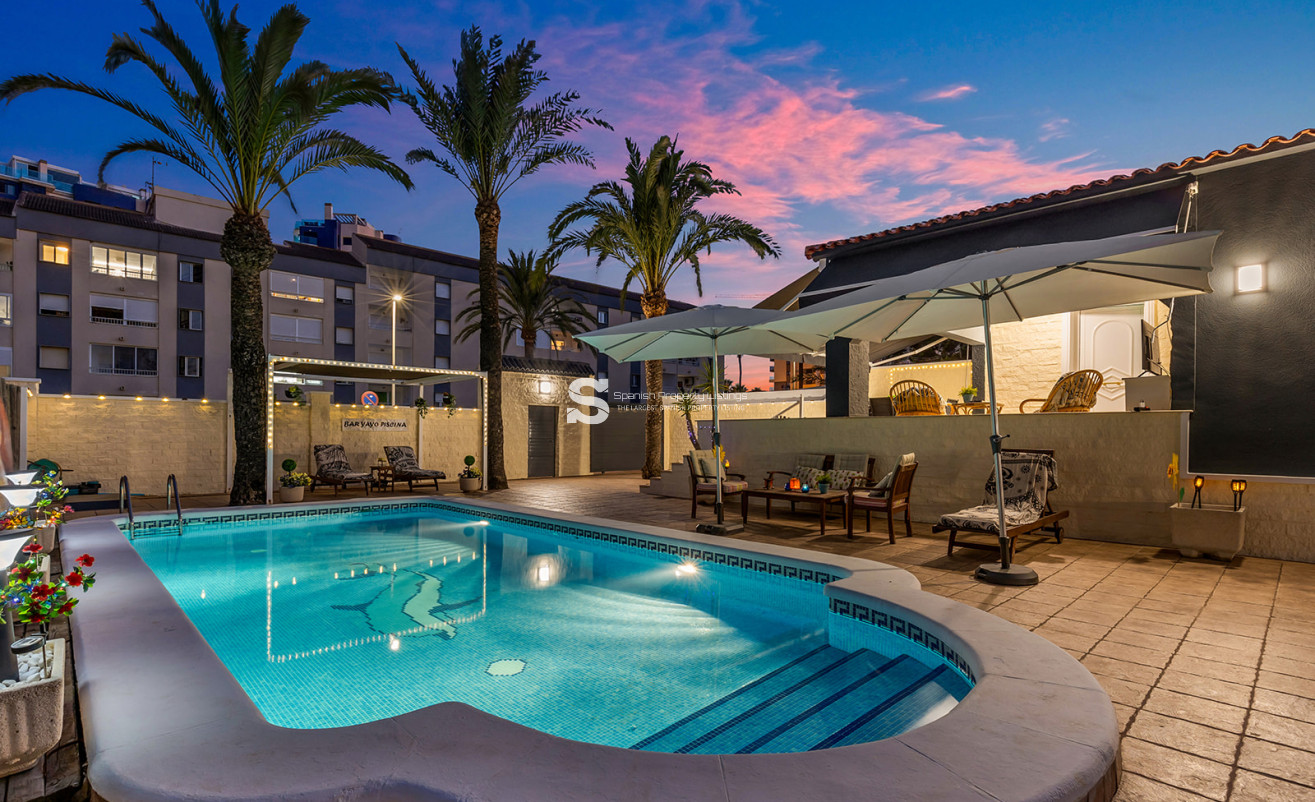 Resale - Villa - Torrevieja - Rocio del Mar