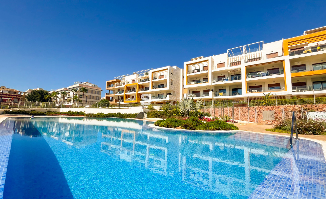 Resale - Apartment - Orihuela Costa - Villamartín