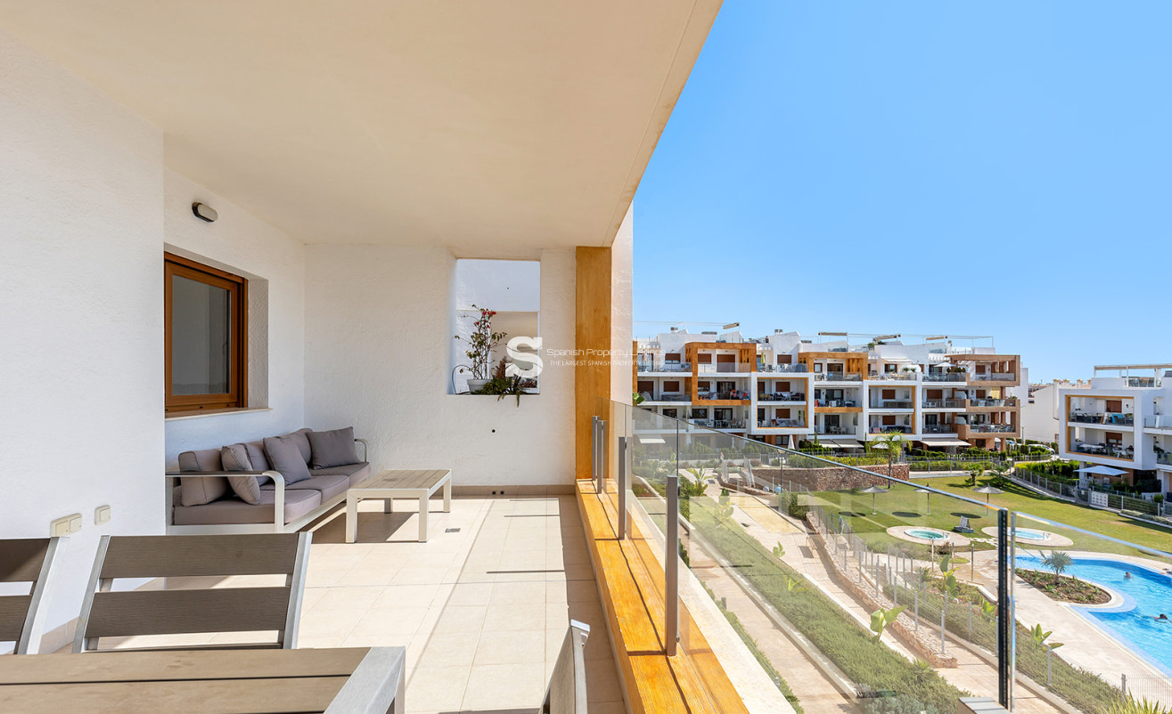 Resale - Apartment - Orihuela Costa - Villamartín