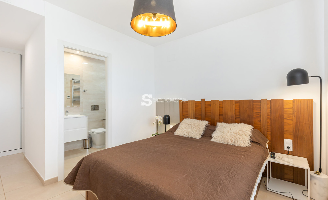 Resale - Apartment - Orihuela Costa - Villamartín