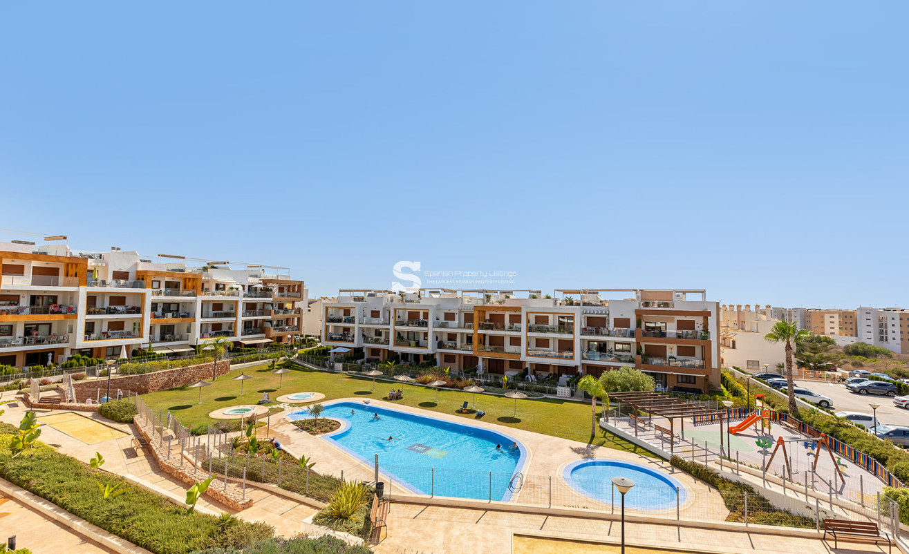 Resale - Apartment - Orihuela Costa - Villamartín