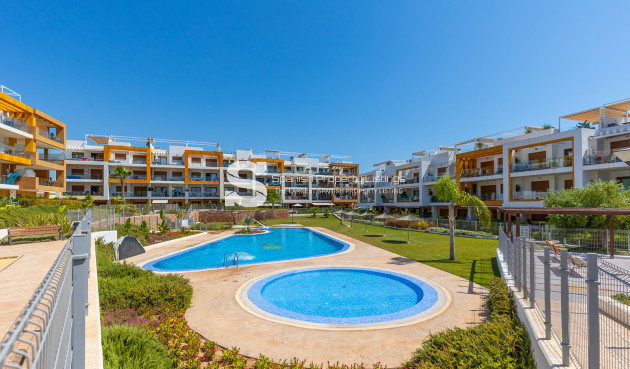 Resale - Apartment - Orihuela Costa - Villamartín