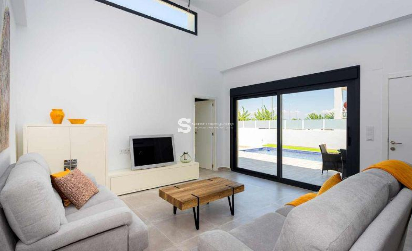 New Build - Villa - Daya Nueva - Centro