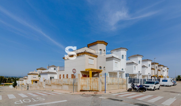New Build - Villa - San Fulgencio - El Oasis