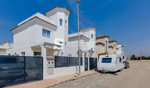 New Build - Villa - San Fulgencio - El Oasis