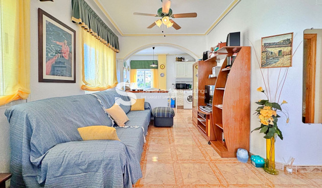 Resale - Apartment - Orihuela Costa - La Zenia