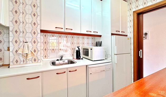 Resale - Apartment - Torrevieja - Rocio del Mar