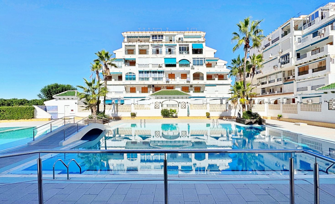 Revente - Apartment - Torrevieja - La Mata