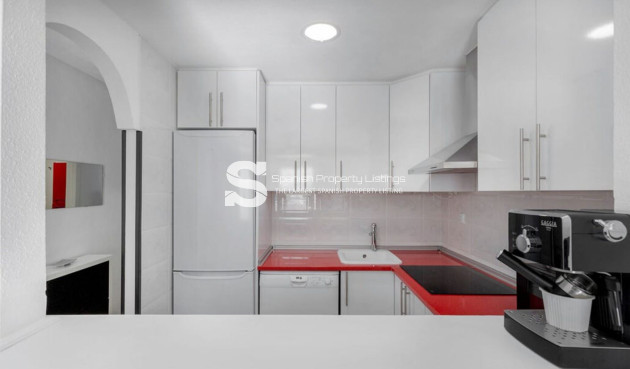 Resale - Apartment - Torrevieja - La Mata