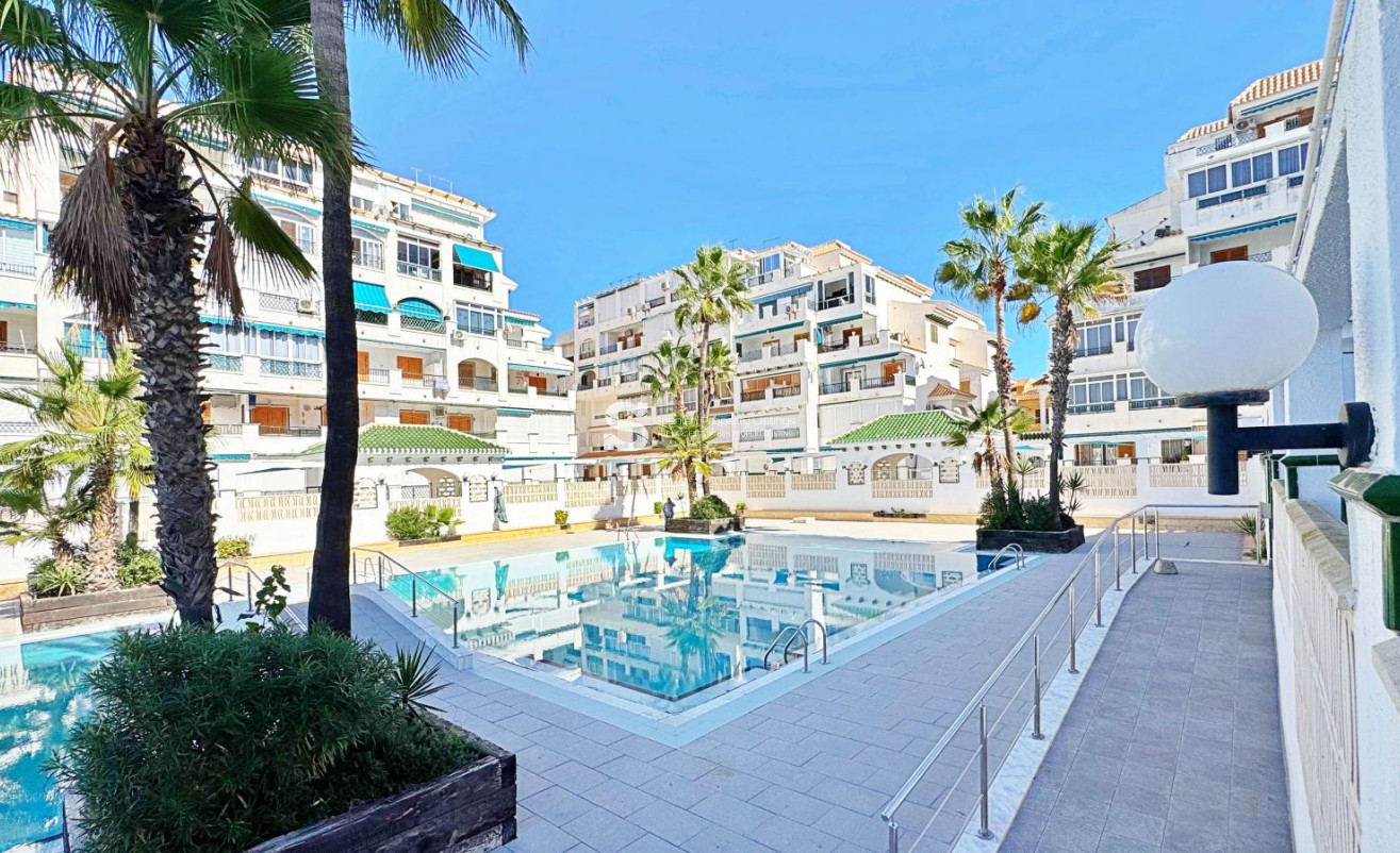 Revente - Apartment - Torrevieja - La Mata