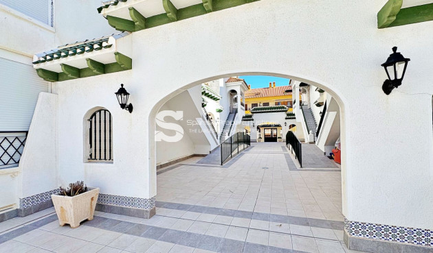 Resale - Apartment - Torrevieja - La Mata