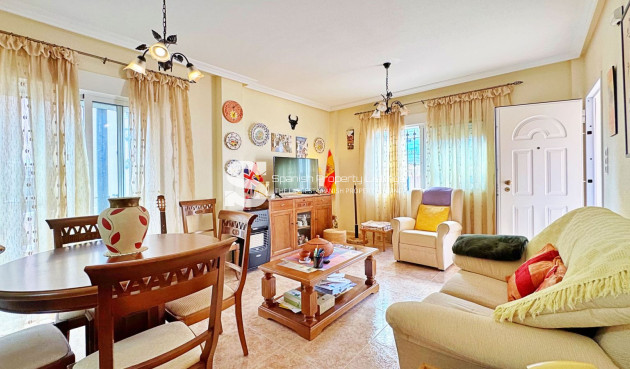 Resale - Townhouse - Orihuela Costa - Villamartín