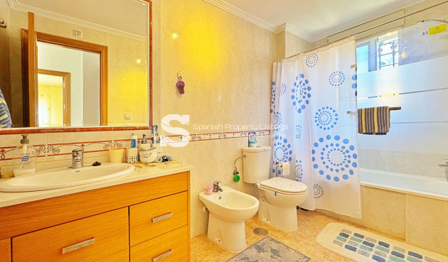 Resale - Townhouse - Orihuela Costa - Villamartín