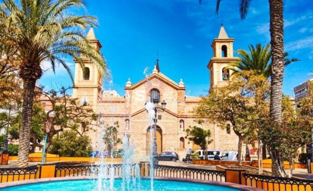 Nouvelle construction - Apartment - Torrevieja - Habaneras