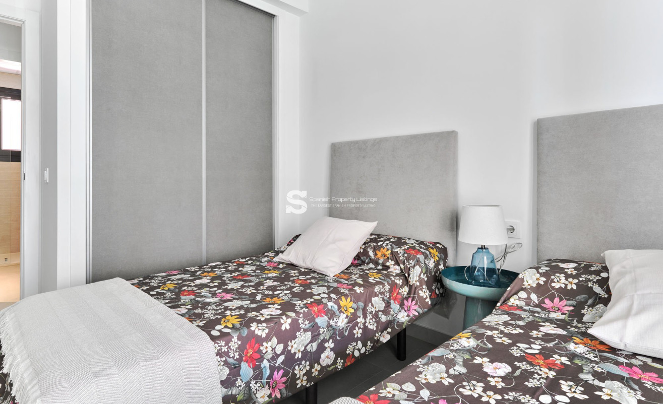 Obra nueva - high-bungalow - Torrevieja