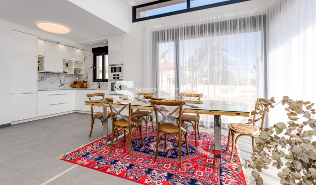 Obra nueva - detached - La Mata