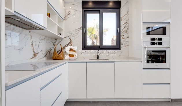 Obra nueva - detached - La Mata